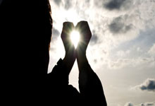 发小对决！一同出自邦迪青训的姆巴佩&萨利巴，将在欧冠再度相遇.